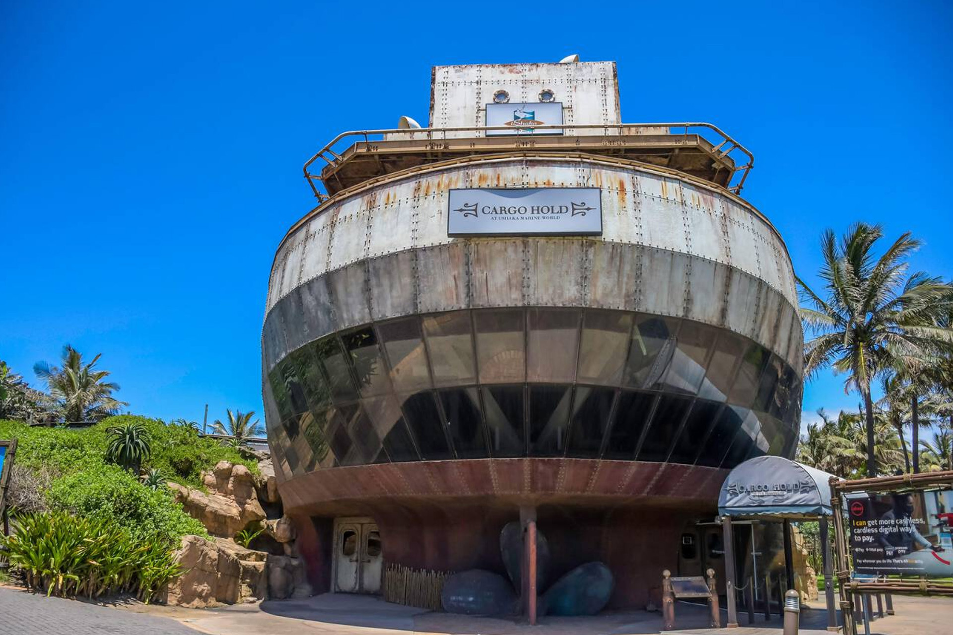 Ushaka marineworld in Durban, biggest attraction in Kwazulu natal south africa 1